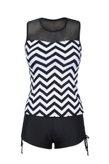 Schwarz-weisser Tankini mit Shorts